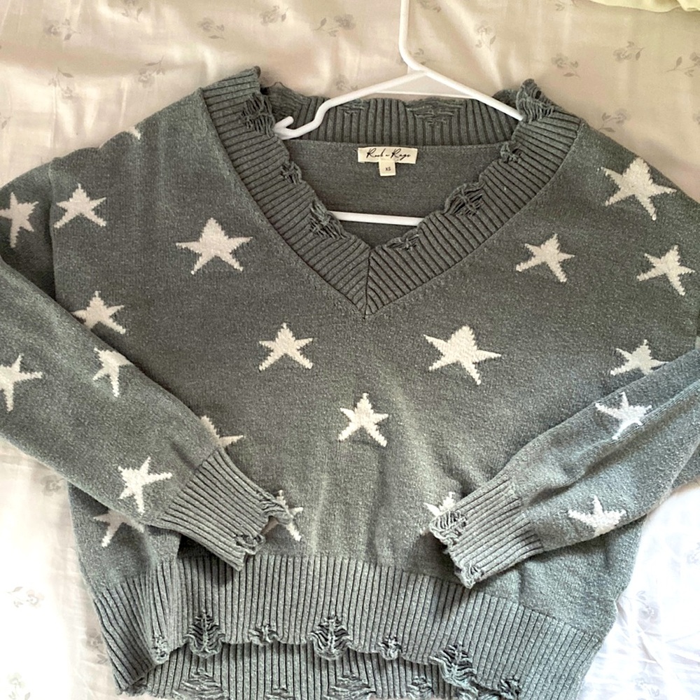 rock n rags distressed star sweater. adorable for school outfits, etc!!
